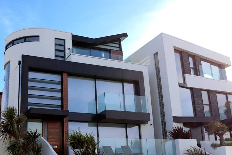 Luxury residential property with modern architecture in Los Angeles